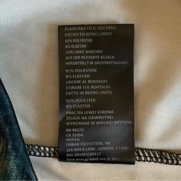 NWT BDG Urban Outfitters Scoop Neck Velvet Crop Top In Green Tie Dye Size M - Picture 8 of 8